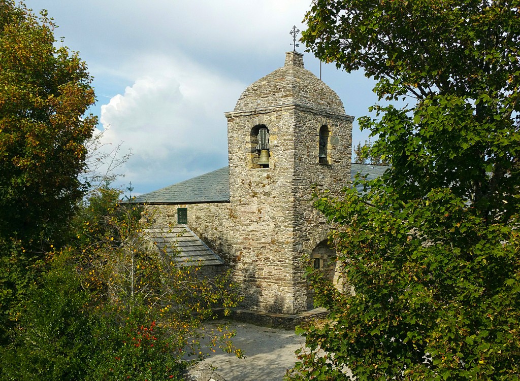 igrexa de Santa Maria do Cebreiro